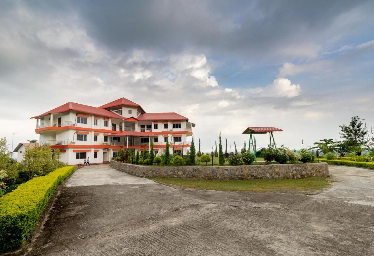 La Vue Resort Kāziranga Esterno foto